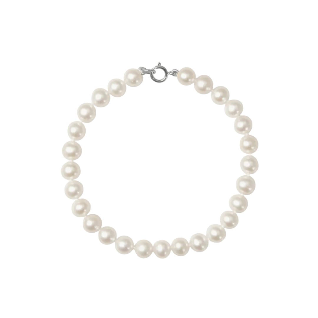 Pearl bracelet on a white background