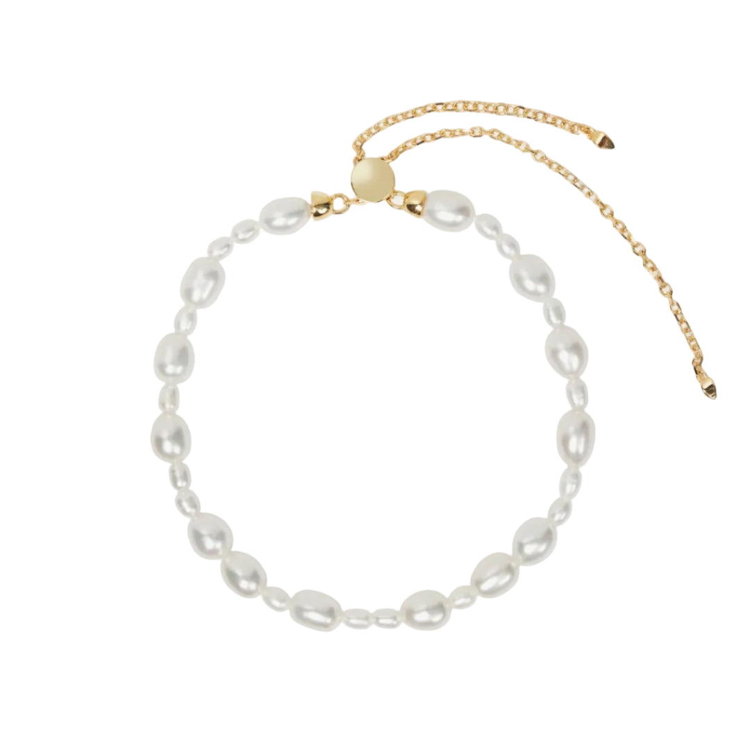 Pearl necklace with gold clasp on a white background